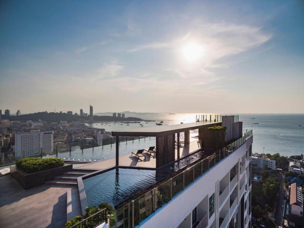 Apartment Amazing Infinity Pool Next To The *