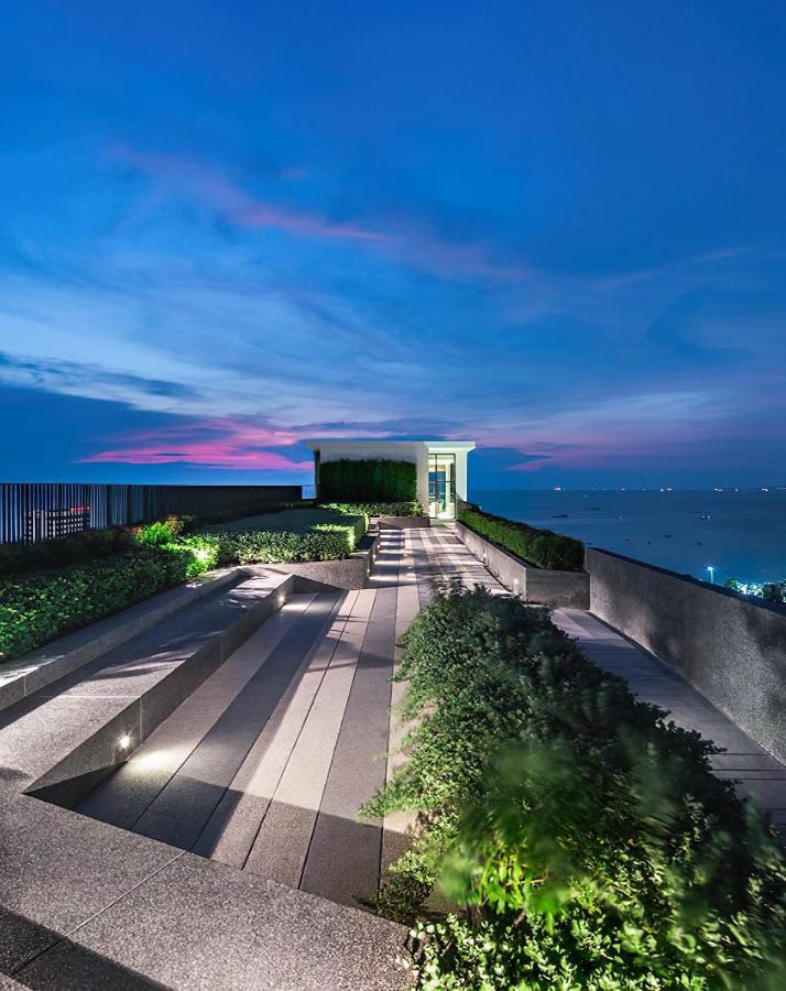 Amazing Infinity Pool Next To The *