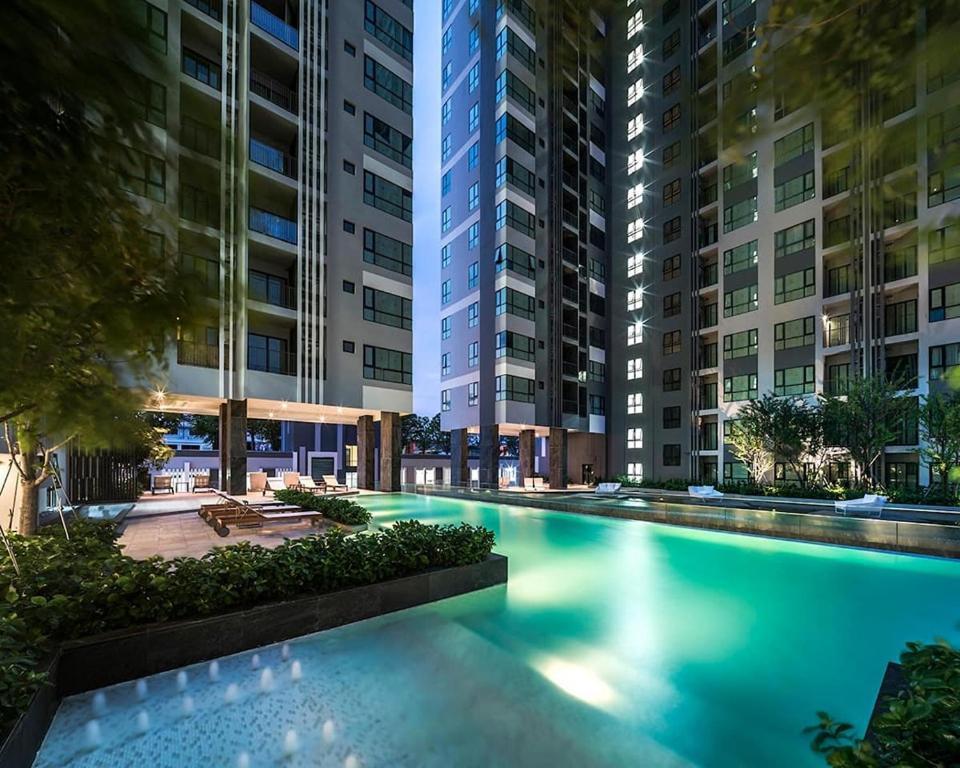Apartment Amazing Infinity Pool Next To The Pattaya